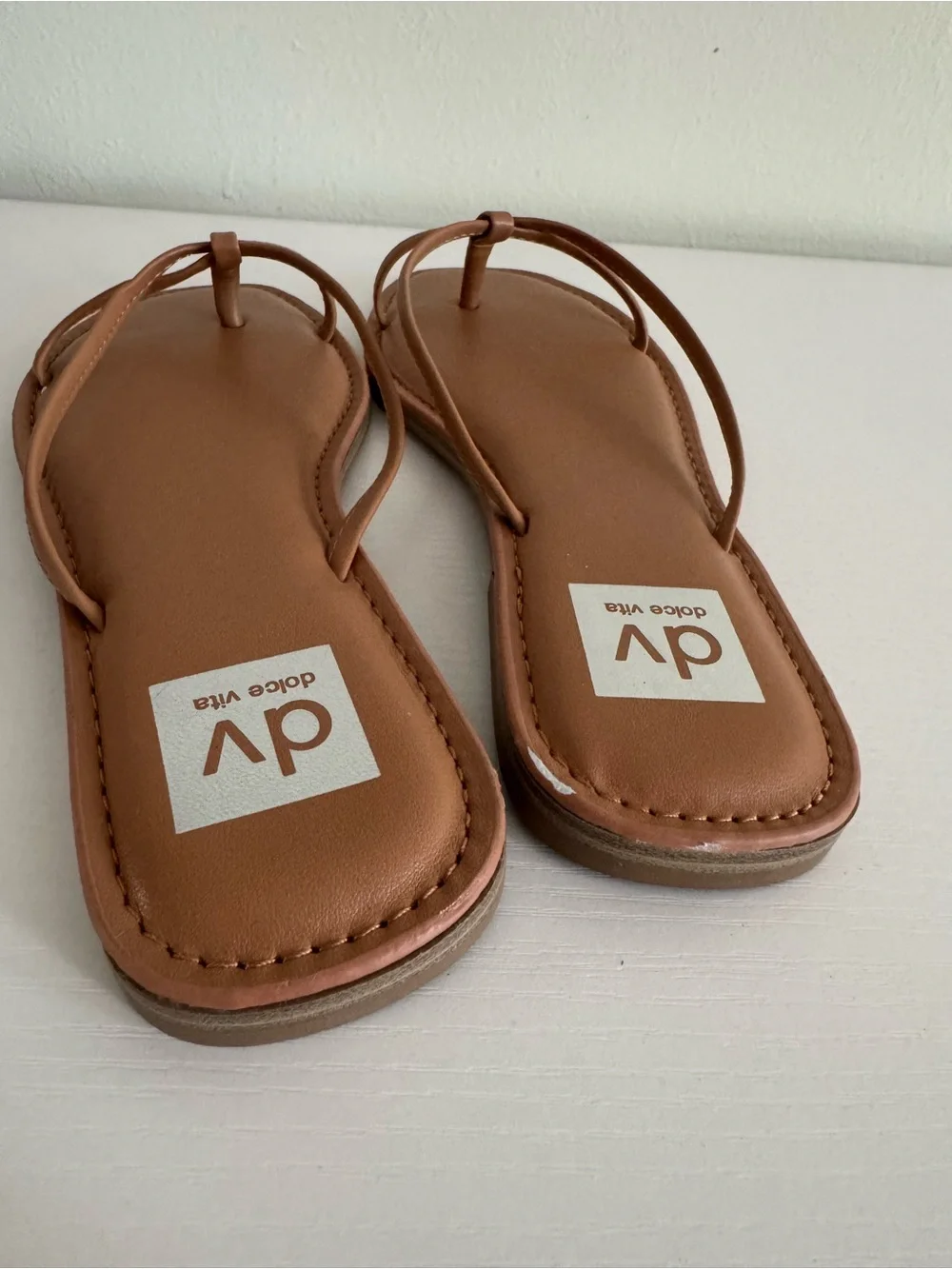 DV by Dolce Vita Tan Leather Knot Thong Sandals
